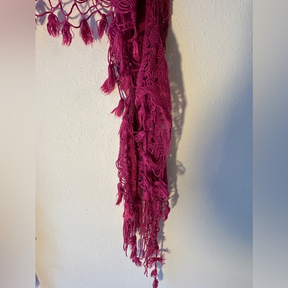 PURPLE CROCHET LACE LOOK SCARF FRINGE, SHAWL WRAP - Picture 5 of 9